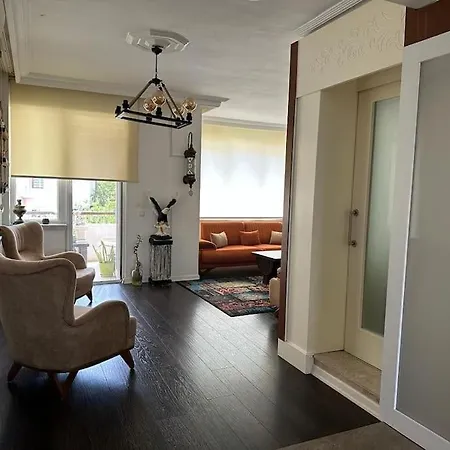 8 Kisilik Konforlu Ve Ferah Bir Villa Antalya Exterior photo